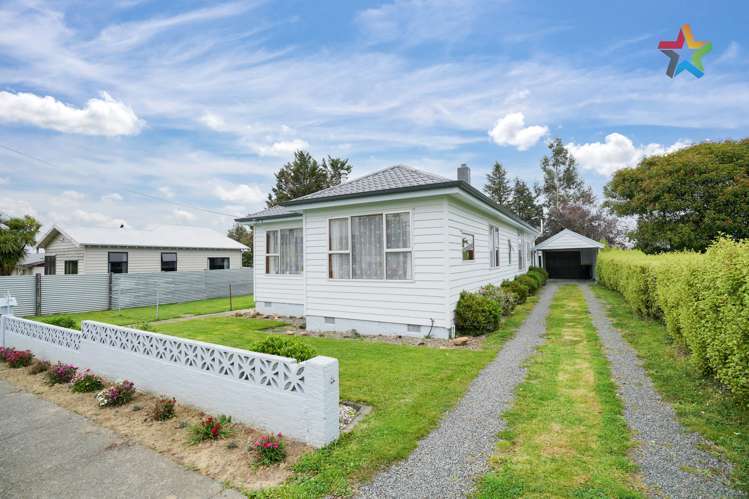 35 Sinclair Avenue Nightcaps_1