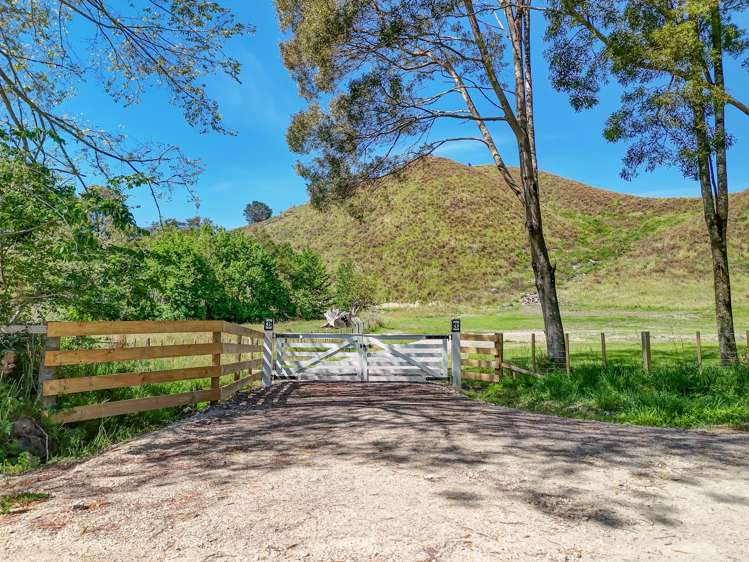 Longacre Road Okoia_1