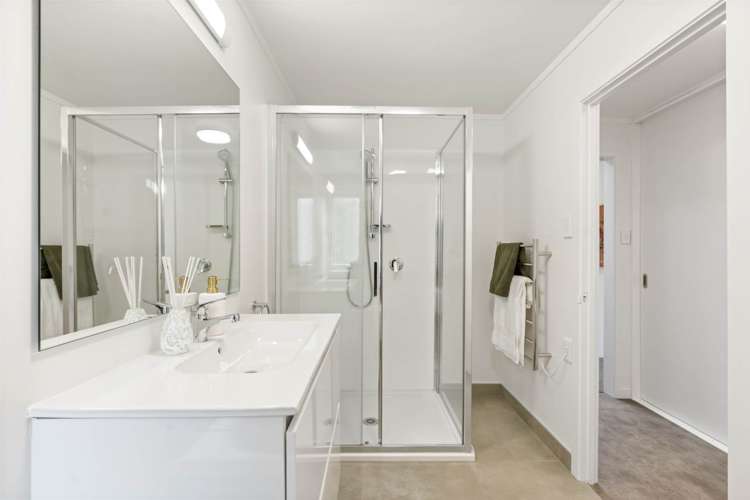 22 Harbour View Road Te Atatu Peninsula_11