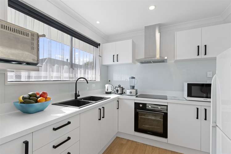 4 Woolston Court Woolston_5