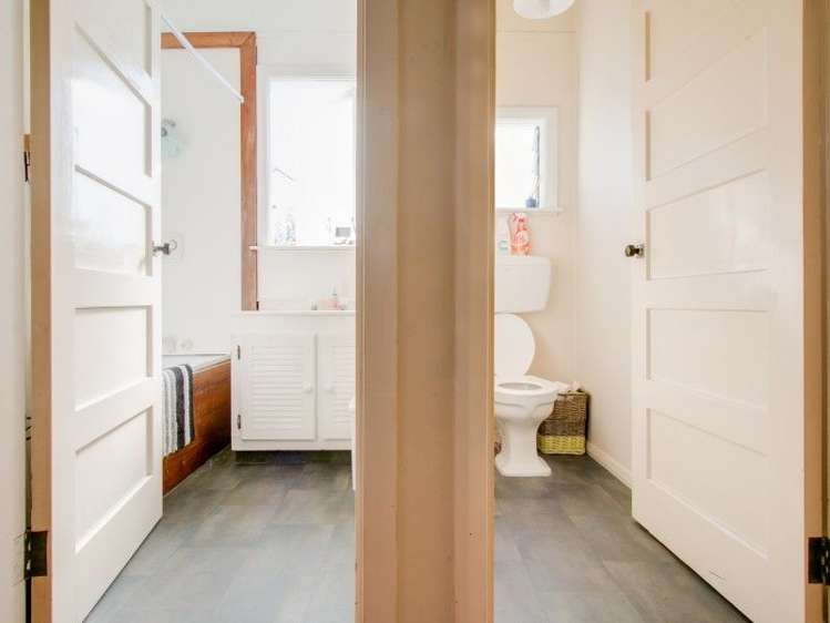 13 Anzac Avenue Onekawa_6