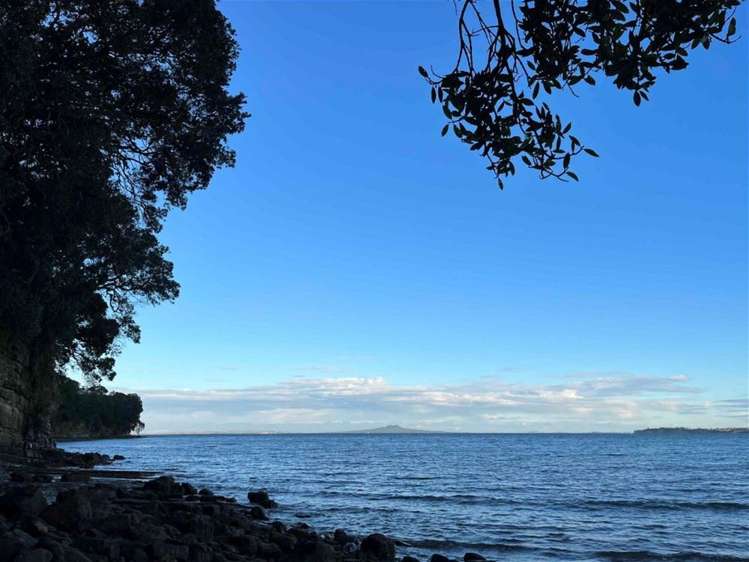 210/17 Link Crescent Stanmore Bay_28