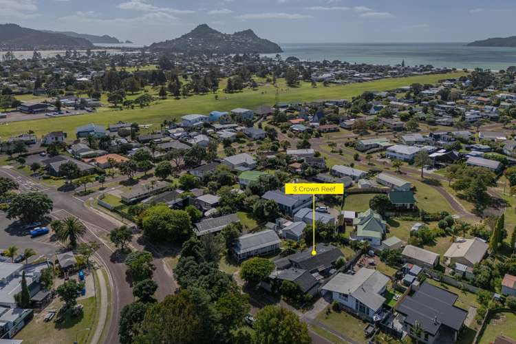 3 Crown Reef Pauanui_20