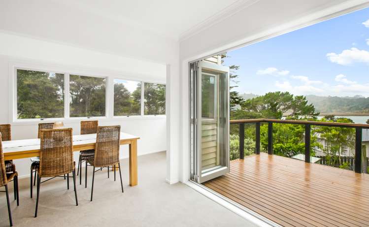 14 Staley Road Parau_5