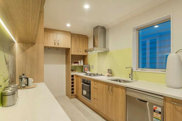 5 Laquinta Place Flat Bush_11