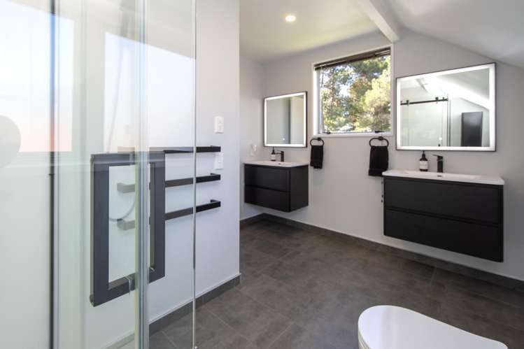 209 Queenspark Drive Parklands_11