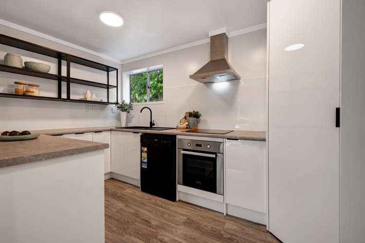 753 East Coast Road Northcross_5