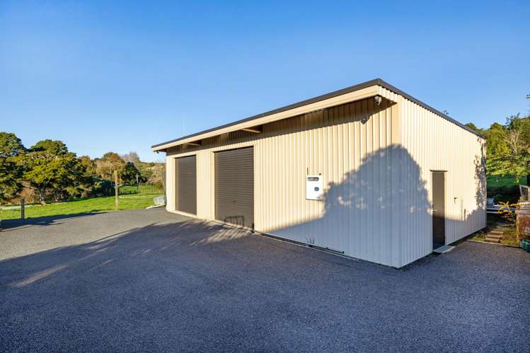 192 Hauroto Bay Road Raglan_36