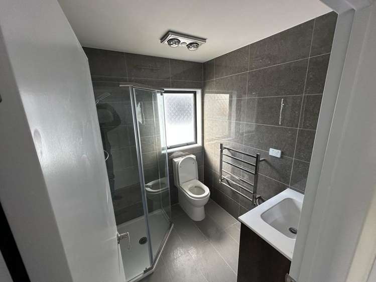 6 Nagra Lane Papakura_23