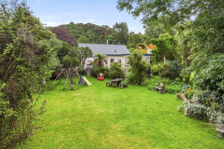 1 Harvey Street Waitati_21