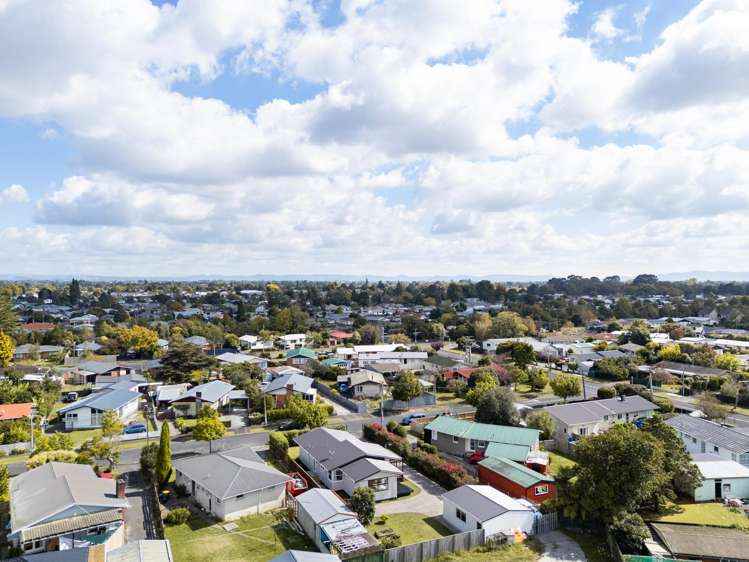 46 Betley Crescent Fairview Downs_21