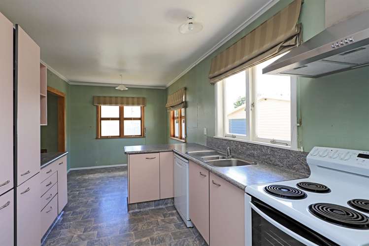 38 Oldham Avenue Onekawa_5