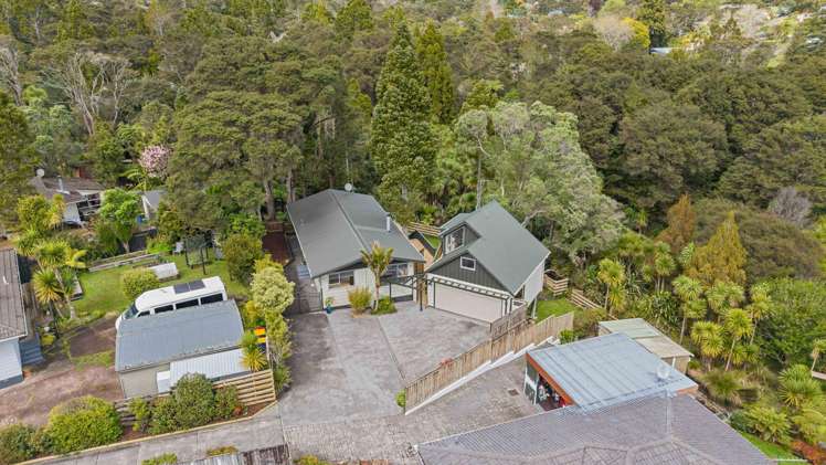 43 Onedin Place Titirangi_23