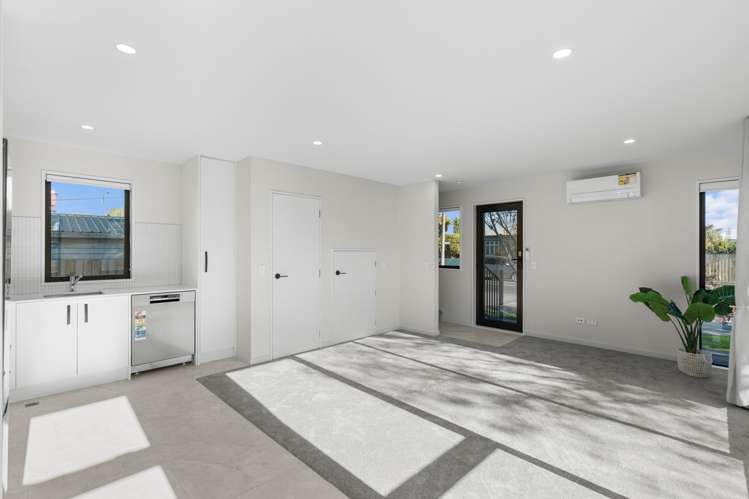 1/10 Simeon Street Spreydon_6