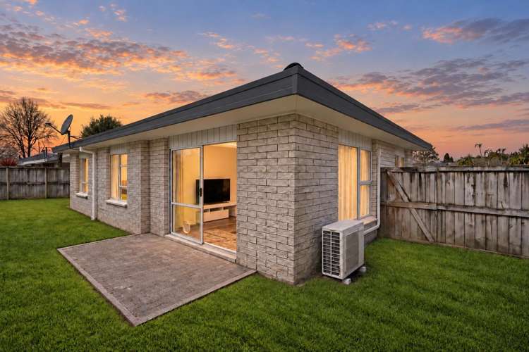 91B Galloway Street Hamilton East_16