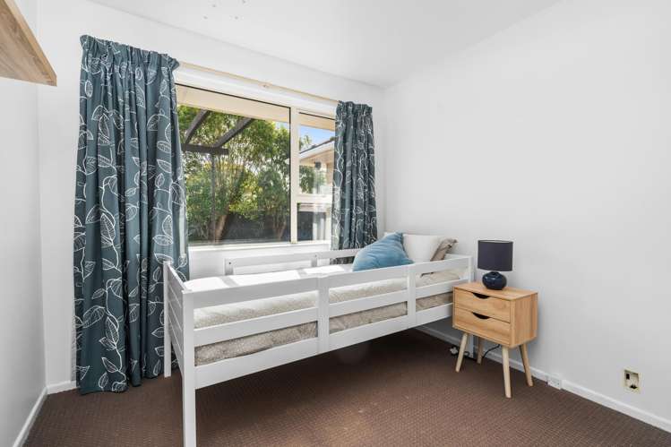 52 Frensham Crescent Woolston_16