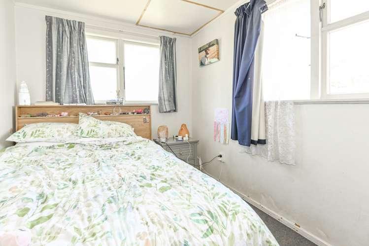 19 Montrose Street Flaxmere_6