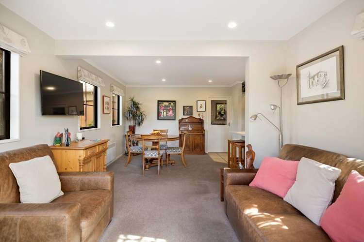 17 Portree Drive Quail Rise_14