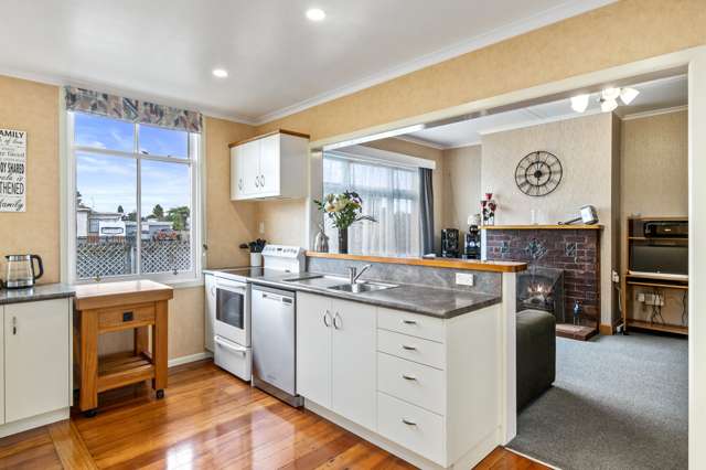 2 Weraroa Road Levin_1