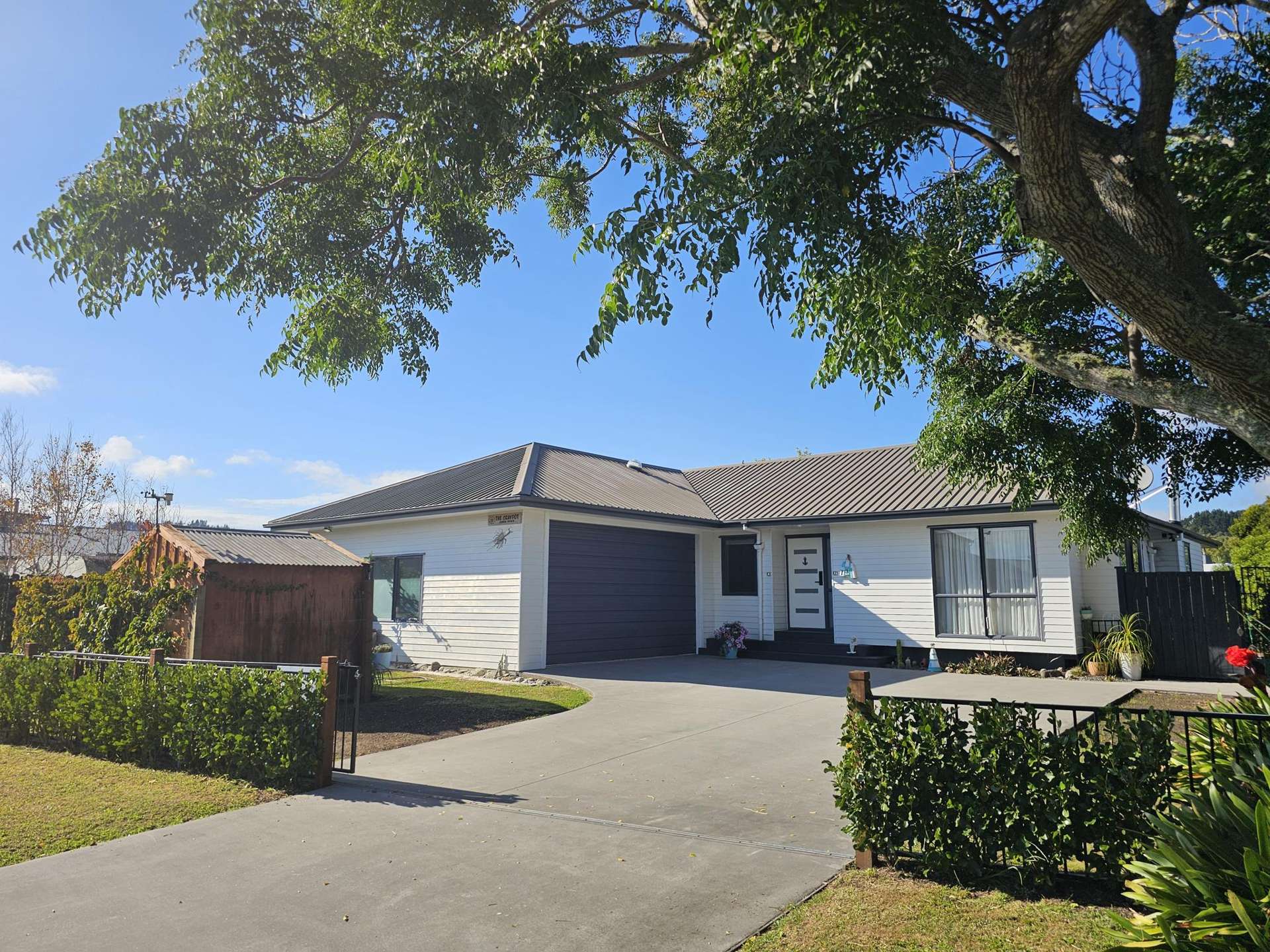 13 Martin Place Cooks Beach_0