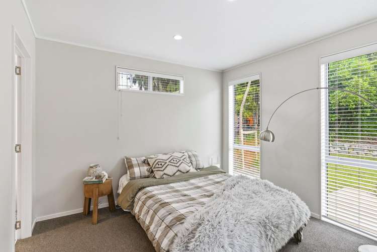 7 Forest Road Raumati South_11