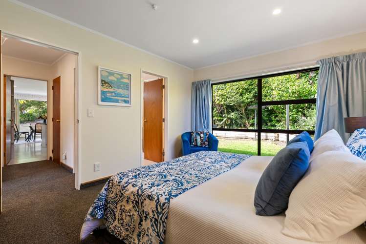 23B Thatcher Crescent Crofton Downs_13