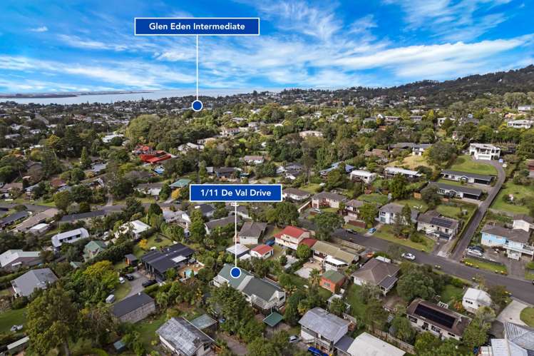 1/11 De Val Drive Titirangi_26