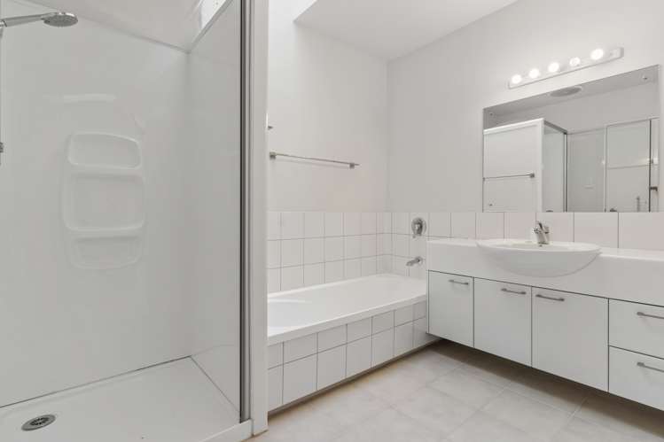 25 Oak Street Royal Oak_14