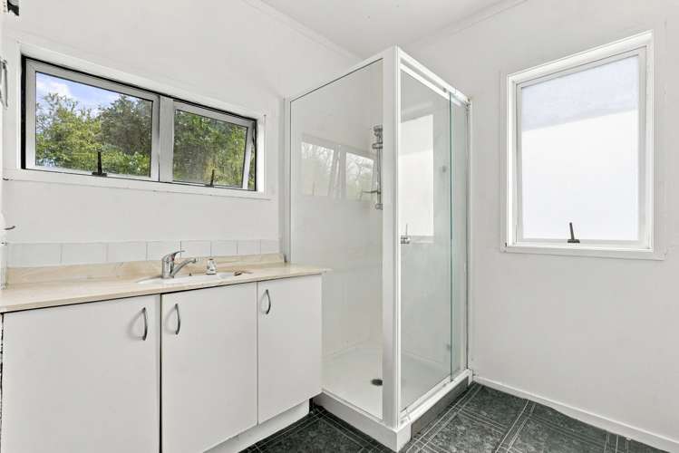 12 Papa Place Birkdale_14