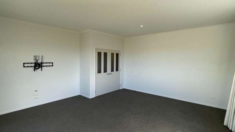 80 Waldorf Crescent Orewa_18