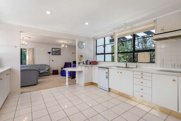 19 Elizabethan Gardens St Heliers_5