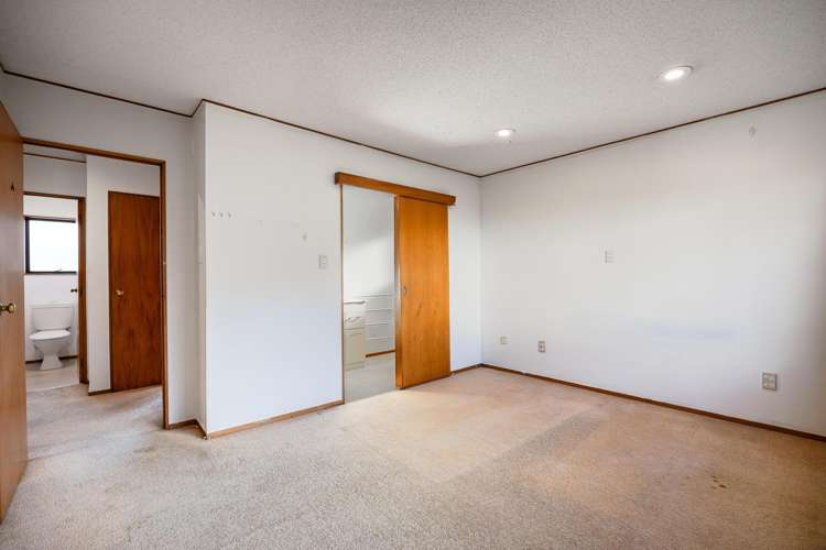 6/55-65 Chivalry Road Glenfield_10