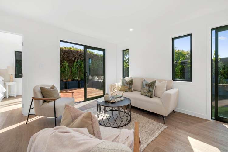 1/97 Cook Street Howick_16