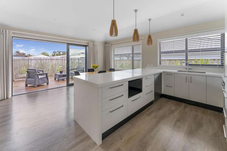 4 Thomas Way Brightwater_10