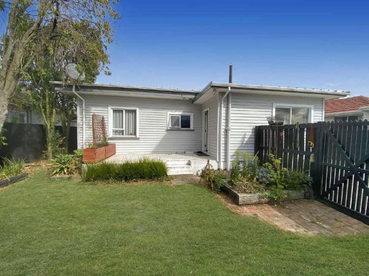 14 Buchanans Road Sockburn_17