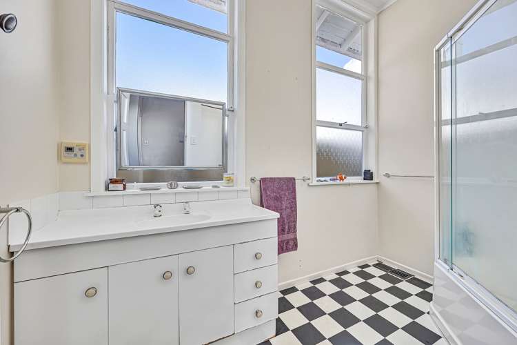 72 Fowlds Avenue Sandringham_16