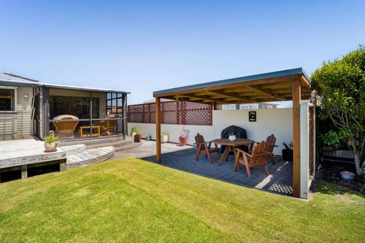 53 Domett Street Opunake_5