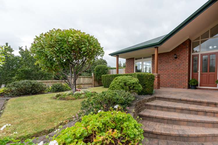 34 Huntington Drive Huntington_10