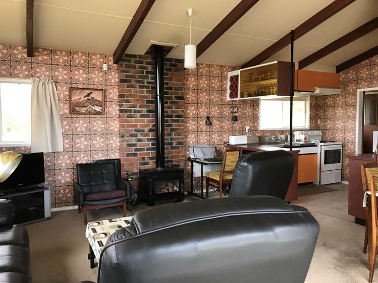 13 Huihui A Wai Street Kuratau_7