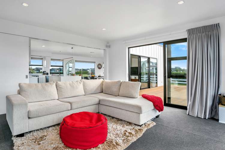 16 Alan Livingston Drive Cambridge_10