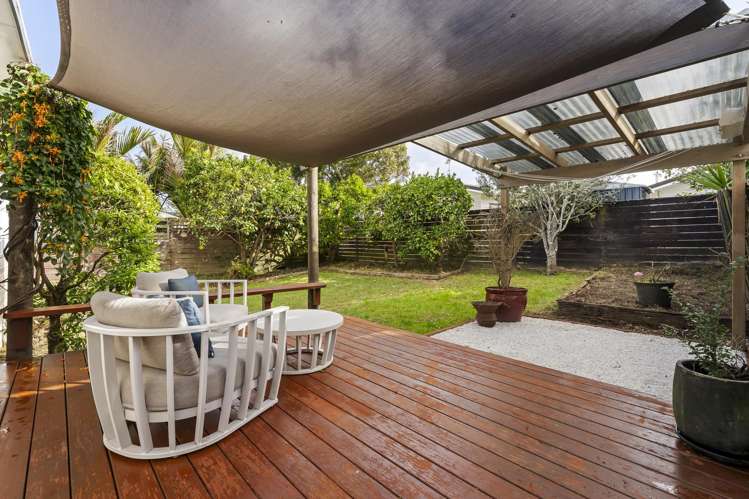 86 Lancaster Road Beach Haven_12