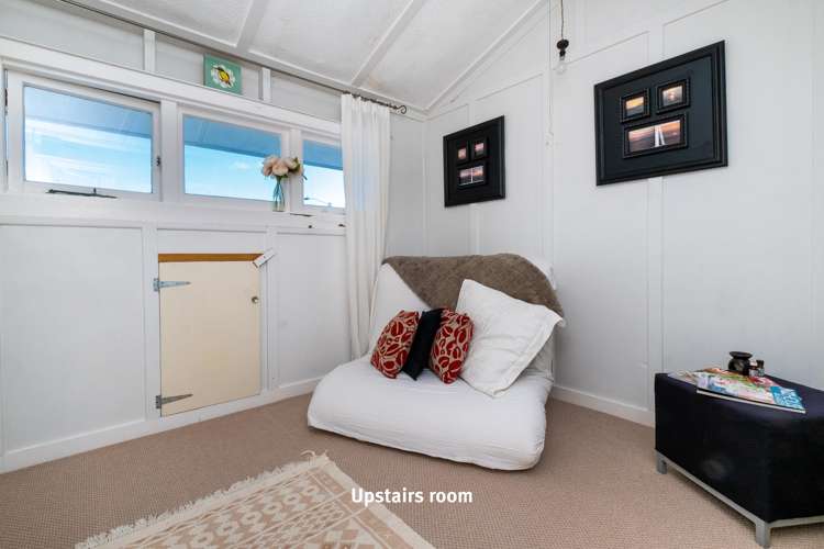 102 Beach Road Haumoana_11