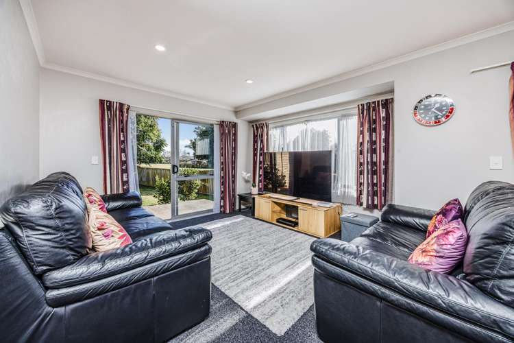 13 Glenross Drive Wattle Downs_7