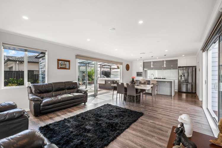 17 Walter Ruddock Avenue Kumeu_1
