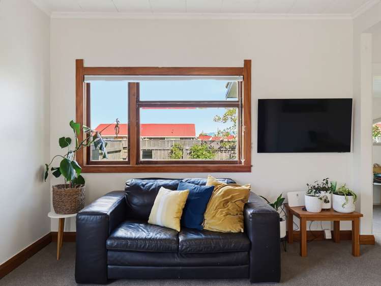24 Clausen Street Takaro_18
