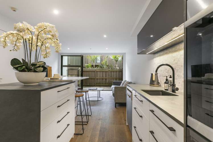 15/6 Waima Street Grey Lynn_5