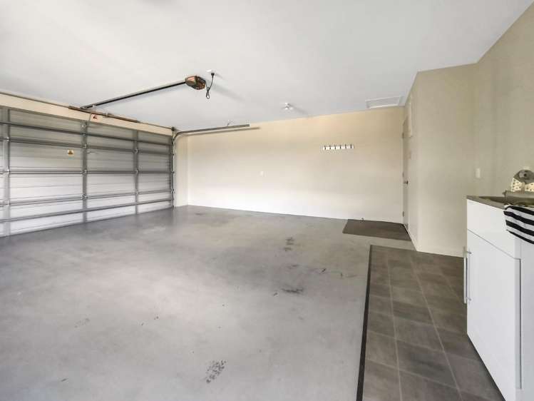 1 Crocus Lane 500081_11