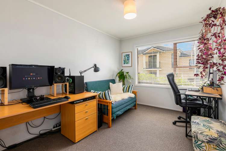 2/83 Owairaka Avenue Mount Albert_13