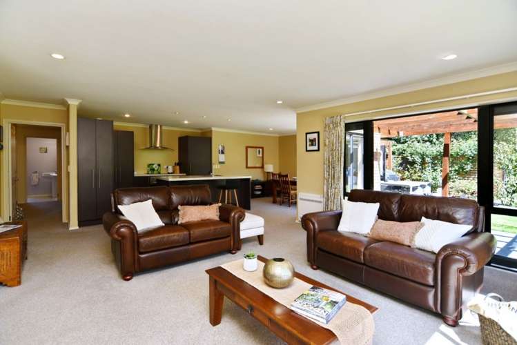 20 The Stables Woodend_4