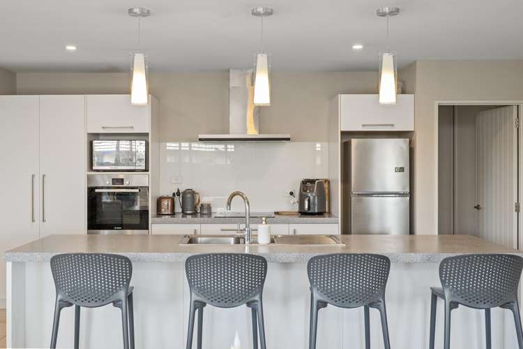 4 Eaton Place Lincoln_9